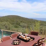 U Pirellu Tatil parkı