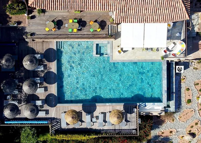 U Pirellu ホリデーパーク ポルトヴェッキオ