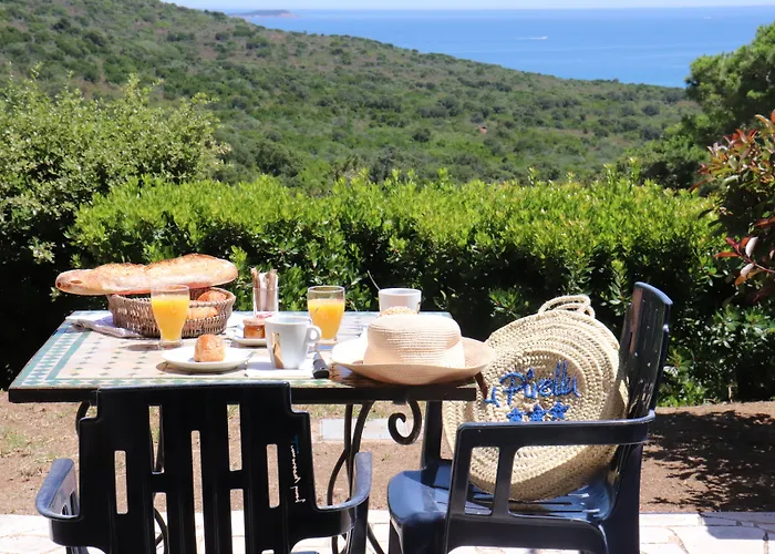 U Pirellu 3* ポルトヴェッキオ